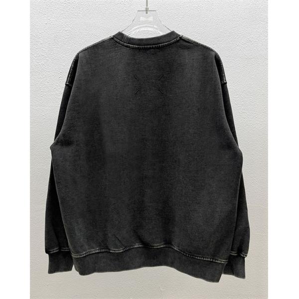 2026新作 刺繍 Maison Margiela メゾン マルジェラ コピー パーカー ゆったり設計 古着感 モード系