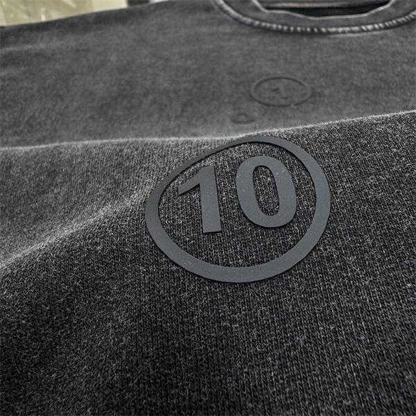 2026新作 刺繍 Maison Margiela メゾン マルジェラ コピー パーカー ゆったり設計 古着感 モード系