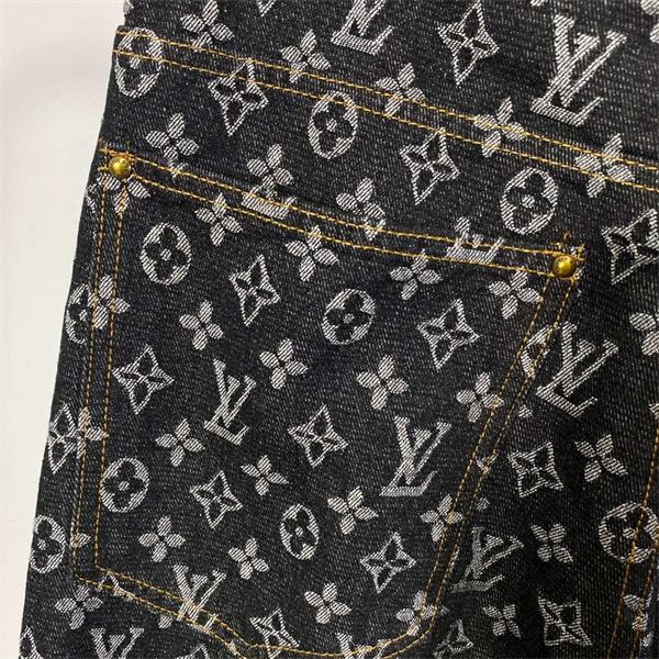 ジーンズ デニムパンツ LOUIS VUITTON ルイヴィトン コピー 春秋 ロングパンツ 韓国風 おしゃれ 人気