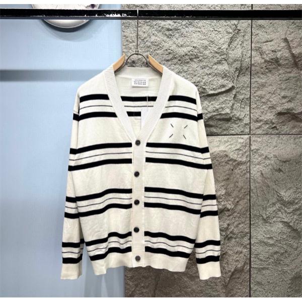 Martin Margiela メゾン マルジェラカーディガンコピー人気2026流行り上質なアイテム簡単デザイン