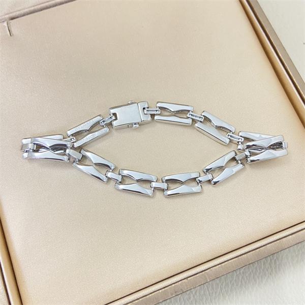 ブルガリ ブレスレットコピー激安 2026お買い得 大人可愛い