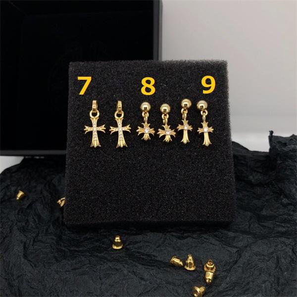 9色対応★★CHROME HEARTS クロムハーツピアスコピー 通販ショッピング