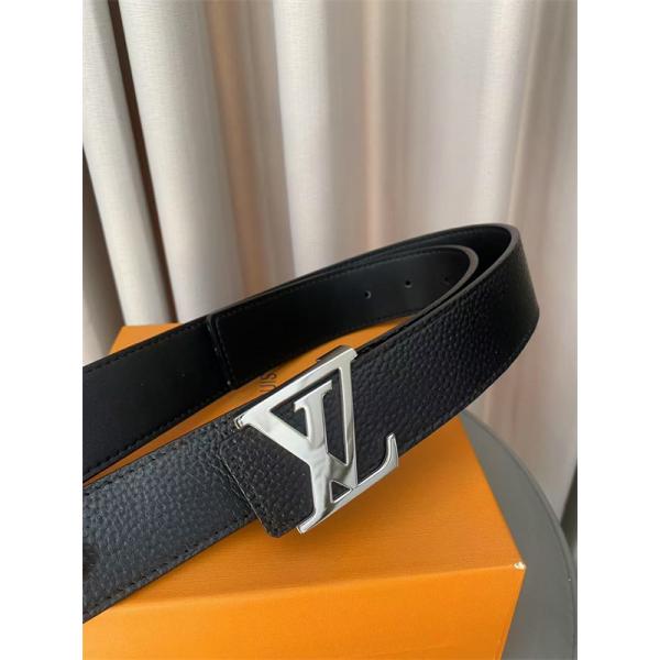 今年注目  ルイ ヴィトン ベルトコピー LOUIS VUITTON 今年流行 2026話題となる  激安(日本最大級)