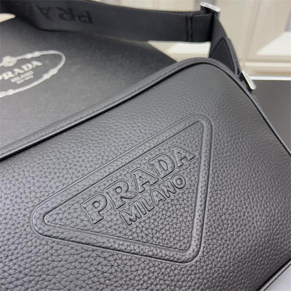 プラダショルダーバッグコピー PRADA  2026春夏のトレンド  夏おすすめ人気ブランドアイテム激安通販 専門店