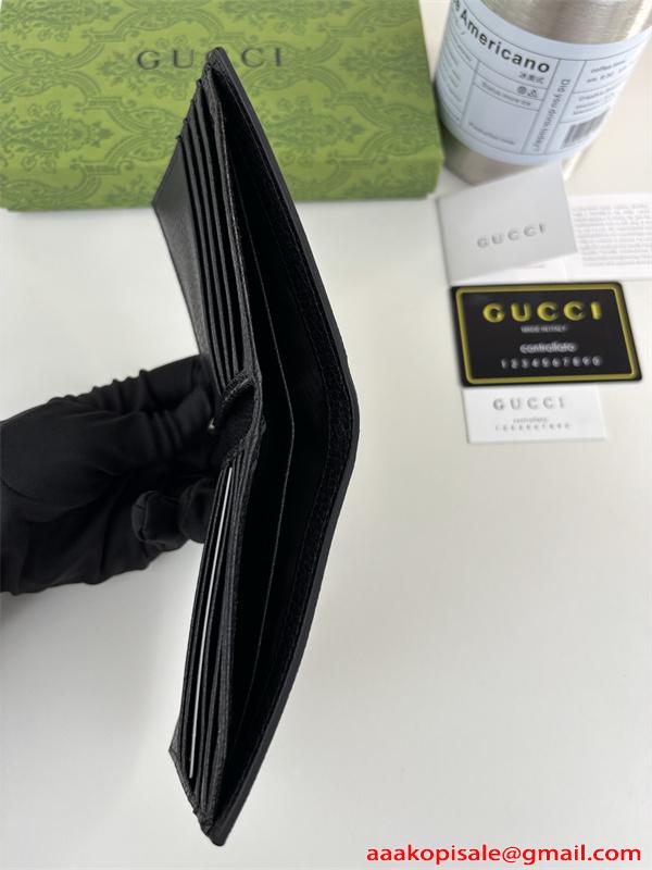 GUCCI グッチ スーパーコピー 話題沸騰 洗練モノグラム 二つ折り財布 メンズ コンパクト