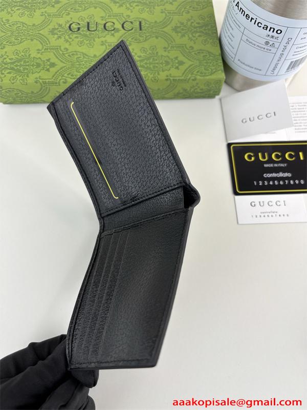 GUCCI グッチ スーパーコピー 話題沸騰 洗練モノグラム 二つ折り財布 メンズ コンパクト