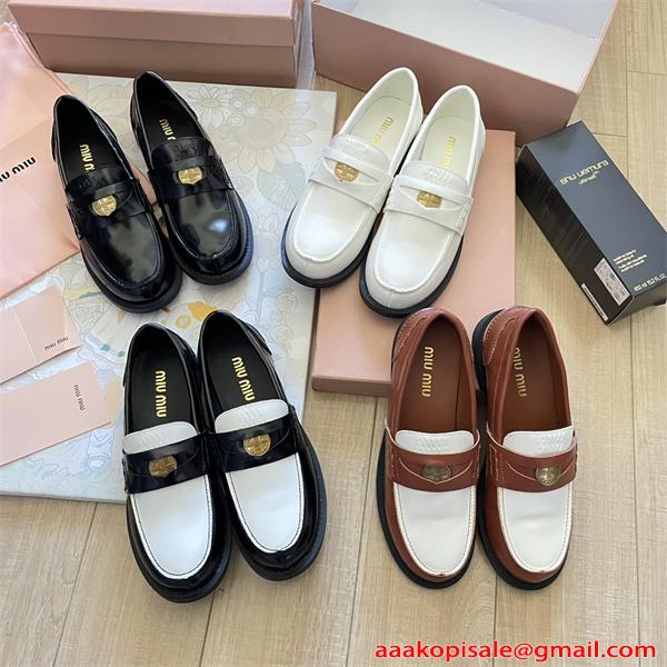 ローファー MIUMIU ミュウミュウ コピー レディース 上品クラシック 厚底ソール 通学 通勤