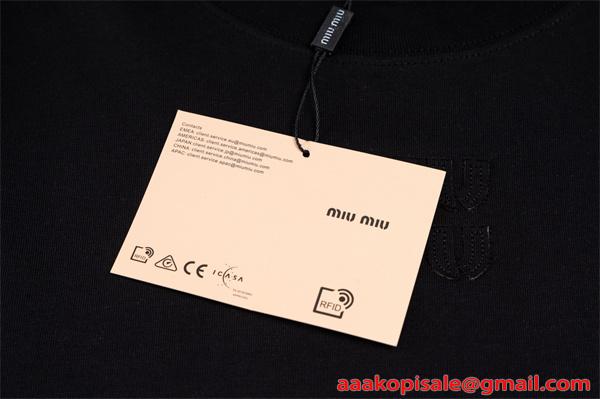 長袖Tシャツ MIUMIU ミュウミュウ コピー ゆったりシルエット カジュアル ロングTシャツ