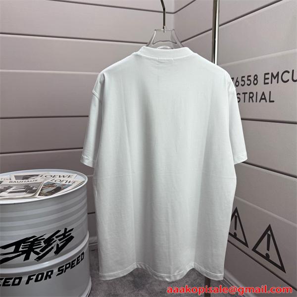 STONE ISLAND ストーンアイランド コピー 爆売れ注目 ブラック シンプル モード 洗練 ストリート 半袖Tシャツ
