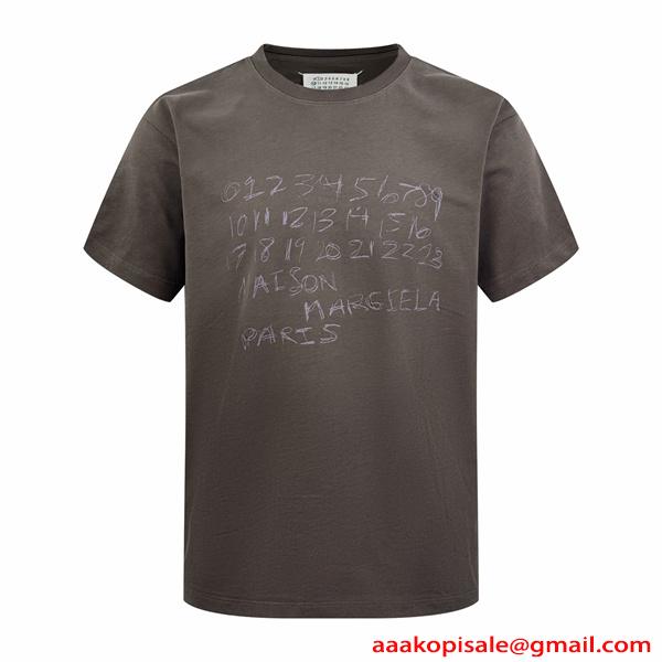 Maison Margiela メゾン マルジェラ コピー 話題集中 ベージュ アートテイスト モードカジュアル 半袖Tシャツ