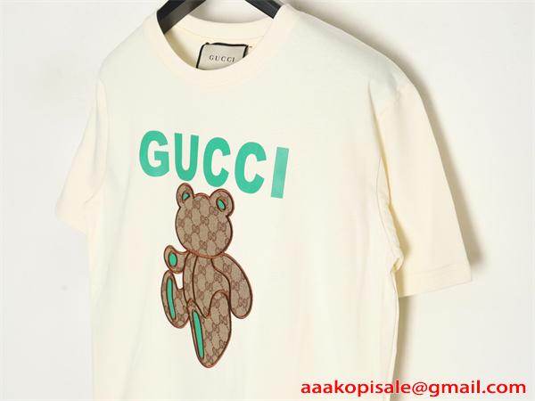 GUCCI テディベア Tシャツ グッチ コピー 高級感 刺繍 ベージュ 可愛い