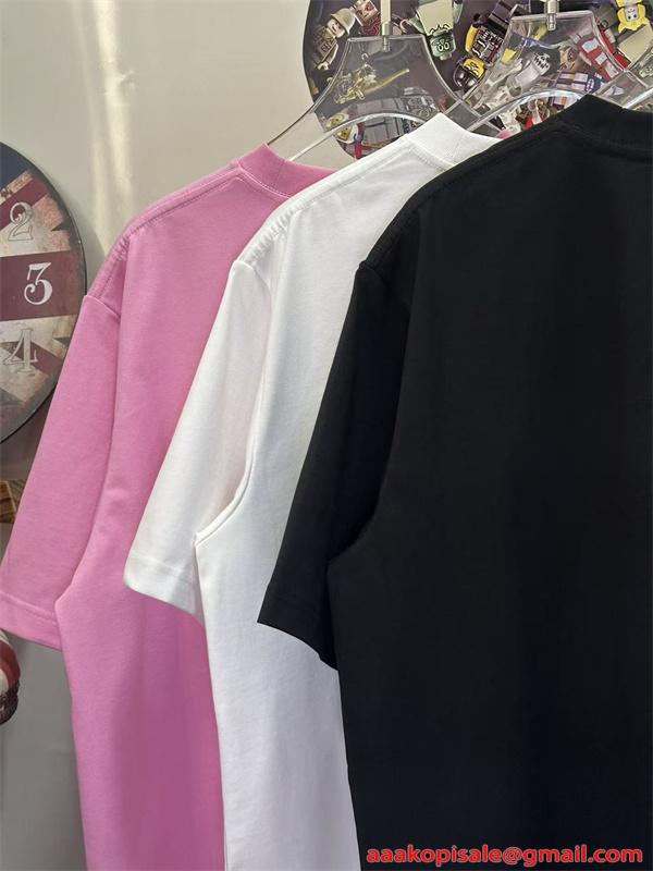 MIUMIU 可愛い Tシャツ ブラック ミュウミュウ コピー 半袖 ビッグロゴ 韓国風 カジュアル 存在感抜群