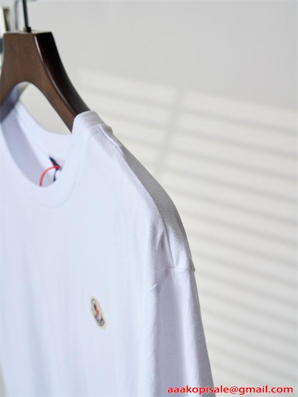MONCLER コピー 半袖Tシャツ モンクレール ワンポイント ベーシック 軽量 快適 夏トップス