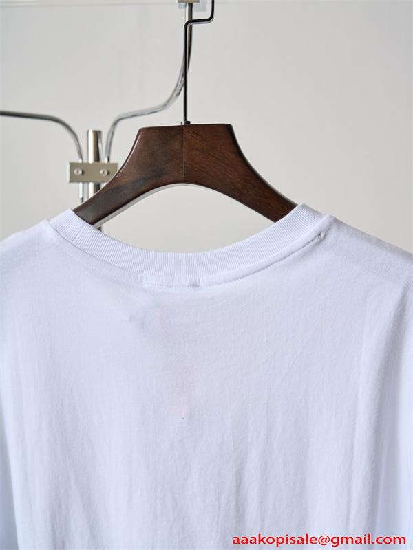 MONCLER コピー 半袖Tシャツ モンクレール ワンポイント ベーシック 軽量 快適 夏トップス