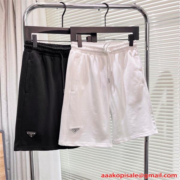 ショートパンツ PRADA スーパーコピー トライアングルワッペン付き