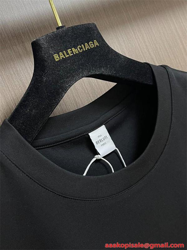 プリント 半袖Tシャツ ホワイト ベルルッティ スーパーコピー ブラック バイカラー モード系 高見え Berluti