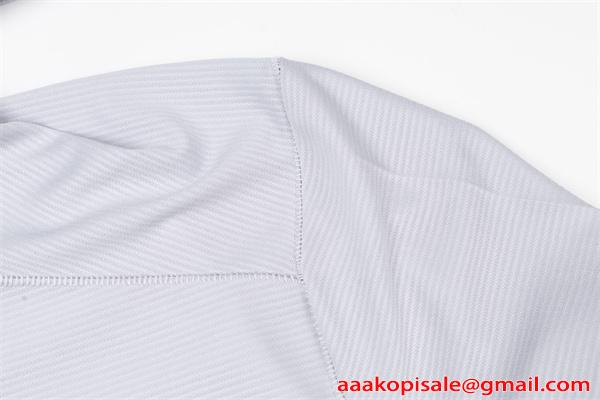アークテリクス コピー ダークグレー 機能素材 ARC'TERYX 長袖 UVパーカー ストレッチ 快適 軽量設計