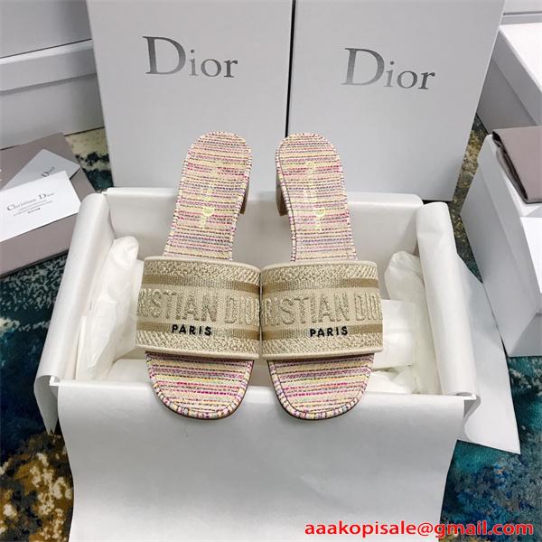 Dior レディース サンダル 2026春夏でファッショントレンド ディオール スーパーコピー  激安