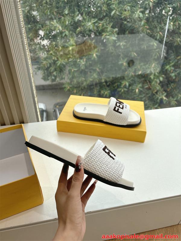 FENDI フェンディ サンダル コピー新作 春夏で話題沸騰中の限定新品  カジュアル 品質保証