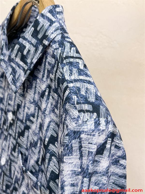 数量限定特別価格　フェンディシャツ コピーFENDI　2026人気度高めの新作激安(日本最大級)
