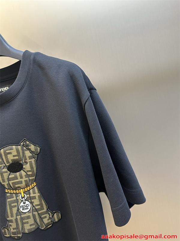 フェンディ半袖Tシャツコピー FENDIセンスよく取り入れられる  激安(日本最大級)