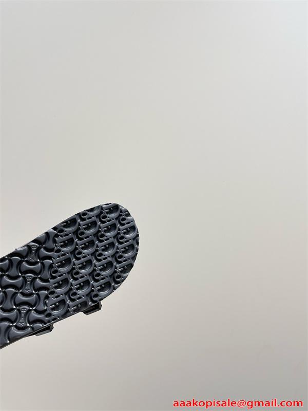 Dior×BIRKENSTOCK Savoir-Faire.Tokioディオールサンダルコピー大人気 ブラック コーデ 激安