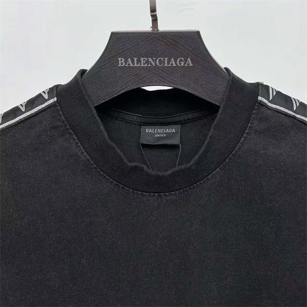 BALENCIAGA バレンシアガ コピー 半袖Tシャツ ヴィンテージ加工 オーバーサイズ トレンド仕様