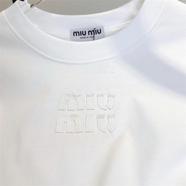 軽やか着用 MIUMIU ミュウミュウ コピー 長袖ｔシャツ レディース シンプル