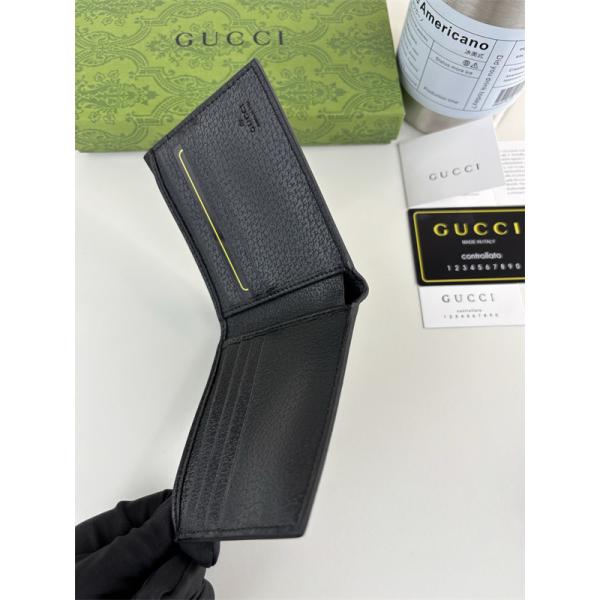 GUCCI グッチ スーパーコピー 話題沸騰 洗練モノグラム 二つ折り財布 メンズ コンパクト