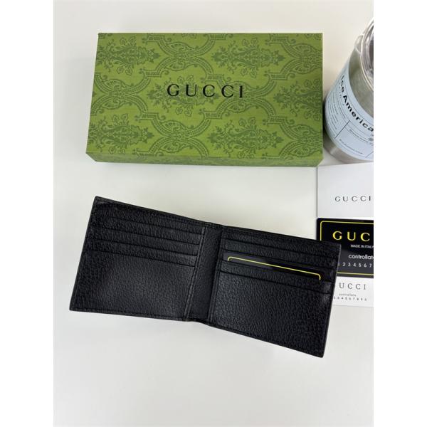 GUCCI グッチ スーパーコピー 話題沸騰 洗練モノグラム 二つ折り財布 メンズ コンパクト