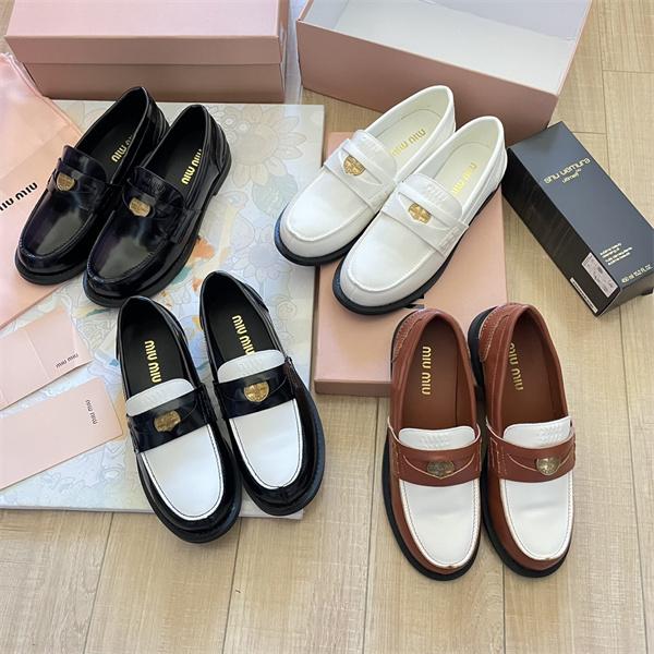 ローファー MIUMIU ミュウミュウ コピー レディース 上品クラシック 厚底ソール 通学 通勤