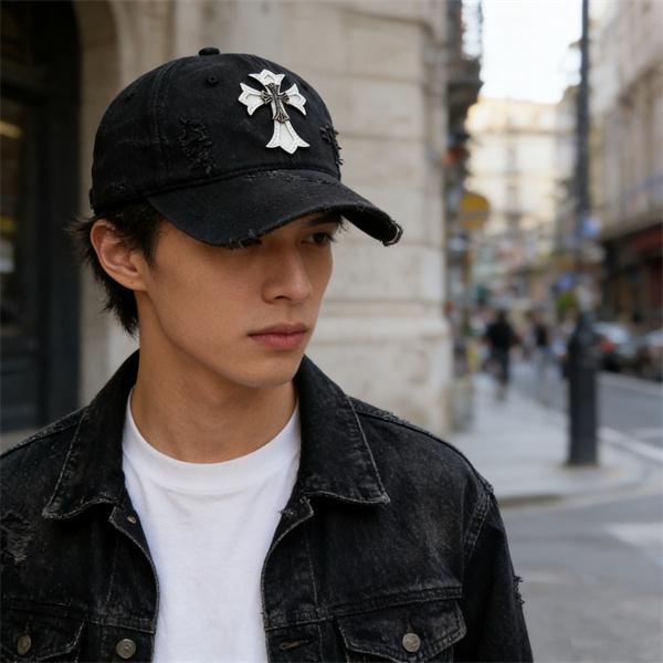 クロムハーツ コピー 人気 クロス刺繍 キャップ ヴィンテージ加工 ダメージ風 CHROME HEARTS  男女兼用