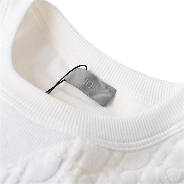 人気 ディオール モノグラム総柄 半袖Tシャツ ホワイト エンボス加工 Dior スーパーコピー 高級感 モード 