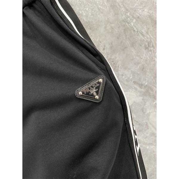 PRADA セットアップ 半袖Tシャツ ハーフパンツプラダ コピー 軽量素材