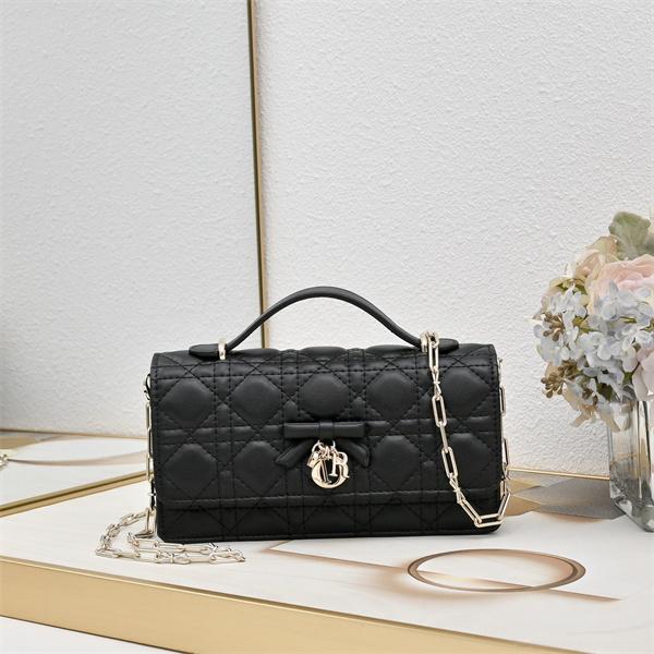 ディオール コピー レディース DIOR ハンドバッグ キルティング チェーン 上品 フォーマル対応