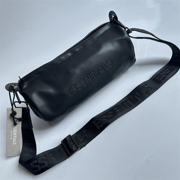 ショルダーバッグ ブラック エッセンシャルズ コピー コンパクト 軽量 ミニバッグ ストリート 人気 ESSENTIALS