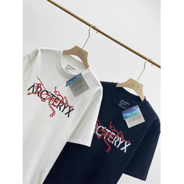 ARC'TERYX アークテリクス コピー ホワイト ネイビー配色 プリント 半袖Tシャツ 軽やか素材 ストリート