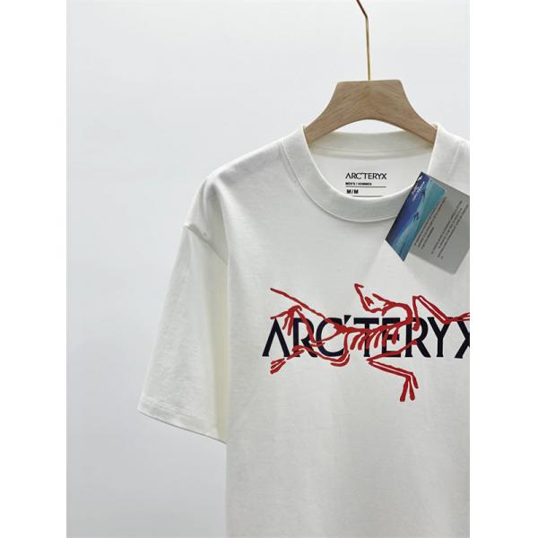 ARC'TERYX アークテリクス コピー ホワイト ネイビー配色 プリント 半袖Tシャツ 軽やか素材 ストリート