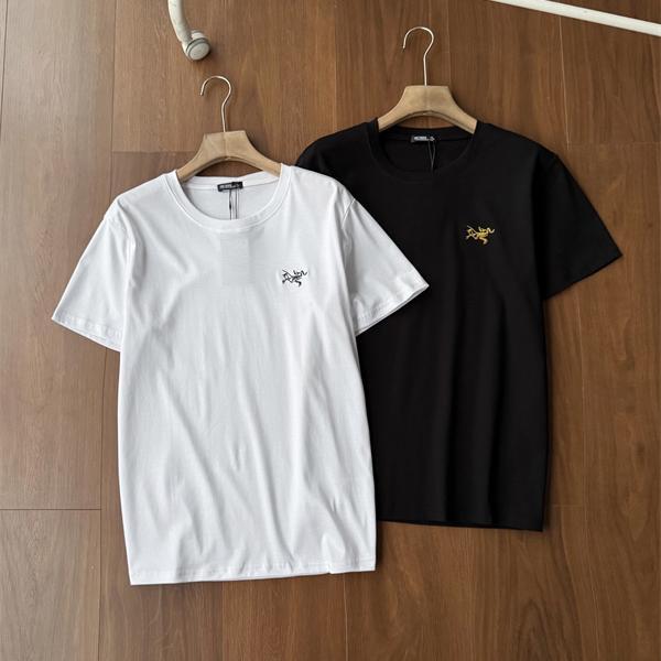 ホワイト ブラックアークテリクス コピー ARC'TERYX ミニマル 半袖Tシャツ シンプル 上品 軽量 快適