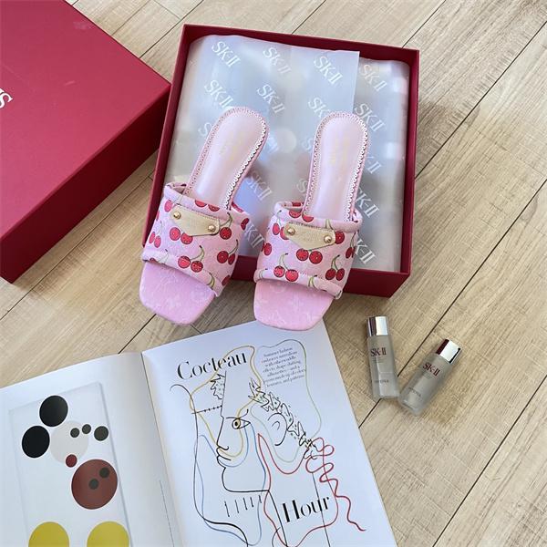 特に今期の春夏注目 ルイ ヴィトン LOUIS VUITTON サンダルコピー2026春夏の流行をチェック激安(日本最大級)