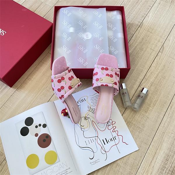 特に今期の春夏注目 ルイ ヴィトン LOUIS VUITTON サンダルコピー2026春夏の流行をチェック激安(日本最大級)