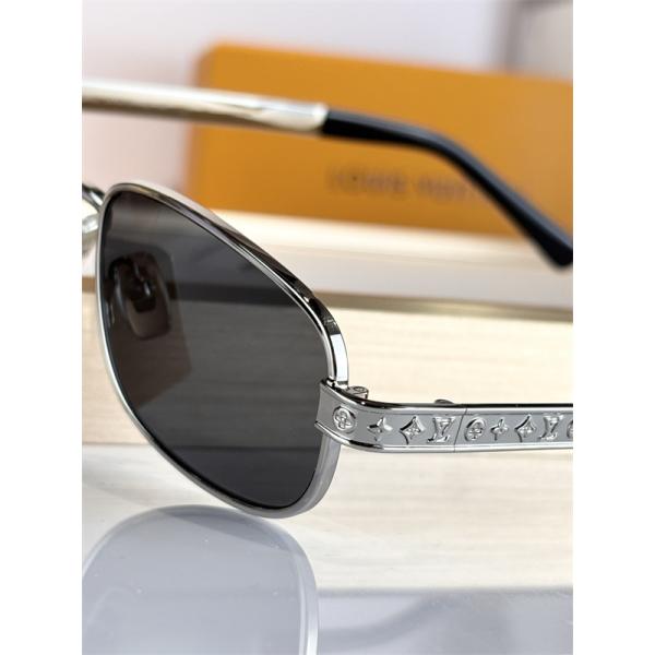 ルイ ヴィトンサングラス スーパーコピー LOUIS VUITTON 2026SSトレンド 激安MODEL：Z2931U  SIZE：54口20-145