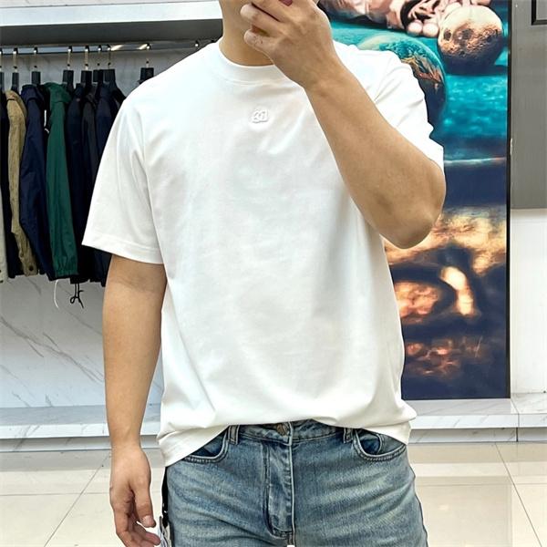 ドルガバ半袖Tシャツ コピー Dolce&Gabbana 入手困難 2026年流行激安173-71.5㎏着用50サイズ