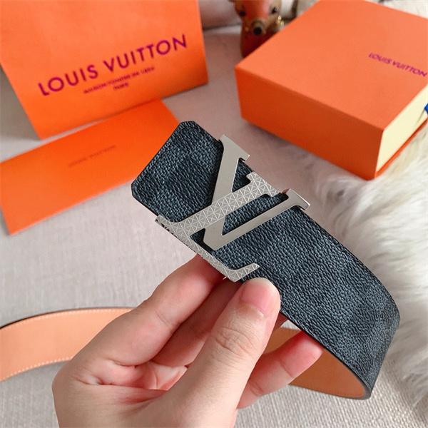 雑誌掲載人気アイテム ルイ ヴィトン ベルトコピーLOUIS VUITTON 最高級品質 ベルト  激安(日本最大級)