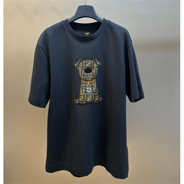 フェンディ半袖Tシャツコピー FENDIセンスよく取り入れられる  激安(日本最大級)