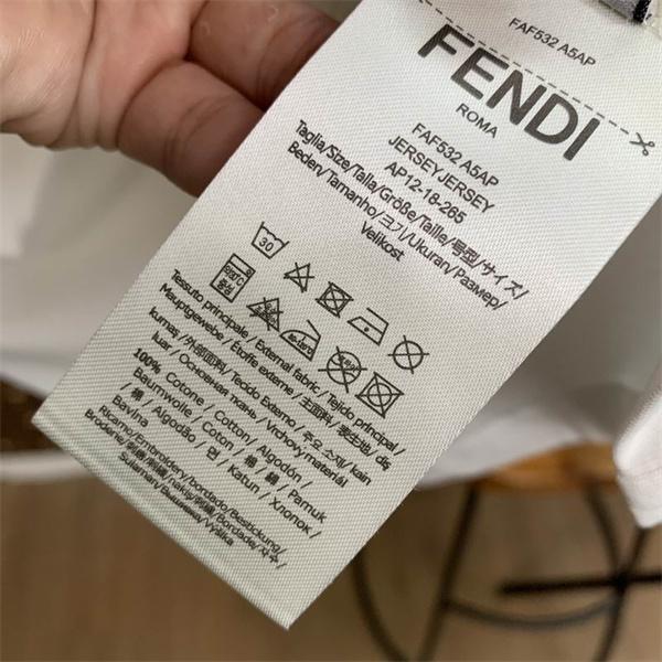 フェンディ ロングｔコピー男性用使いやすさ抜群クルーネックスタイリング ファッション