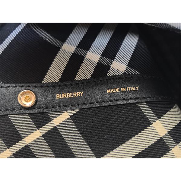 素敵カジュアル春夏新品 バーバリーバッグコピー BURBERRY 2026トレンドブランド激安通販 専門店