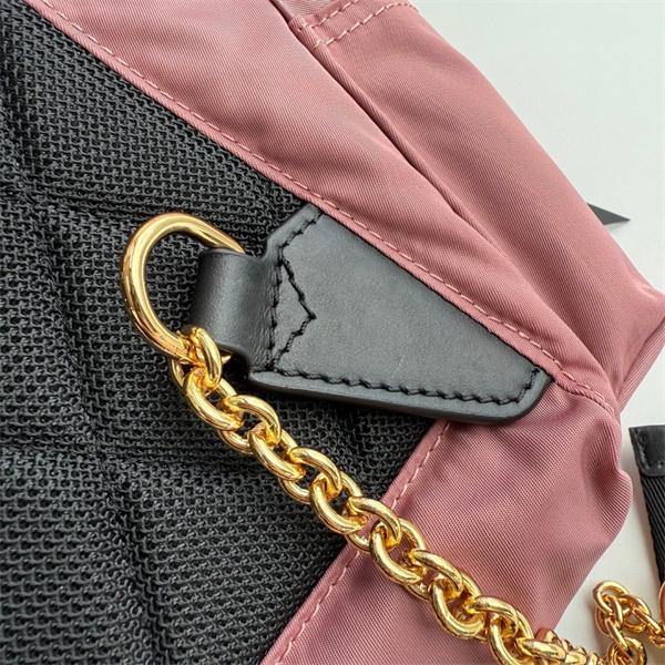2026コスパ最高のプライス  バーバリーリュックサック BURBERRY  レディーススーパーコピーブランド激安通販 専門店