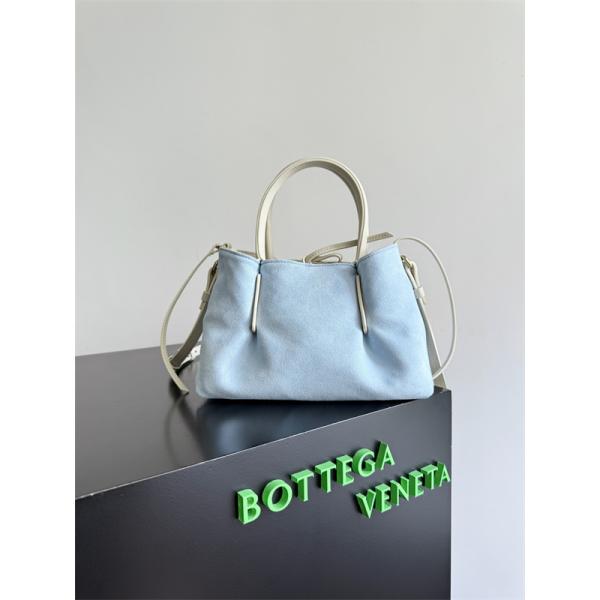 ◆モデル愛用◆ BOTTEGA VENETA  レディースバッグコピー 2026新作高級感あるボッテガ ヴェネタ ブランド激安通販 専門店