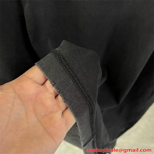 アレキサンダーワン コピー 半袖Tシャツ カラーロゴデザイン シンプル清潔感 夏カジュアル Alexander wang